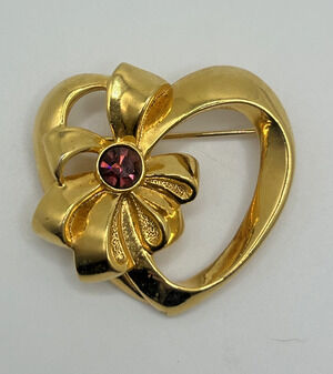 Vintage Avon Gold Tone Heart Bow Purple Rhinestone Costume Brooch